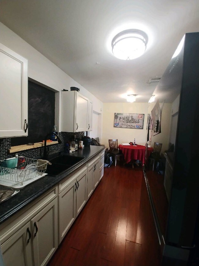 Building Photo - 671 W 35th Street  Riviera Beach FL 33404