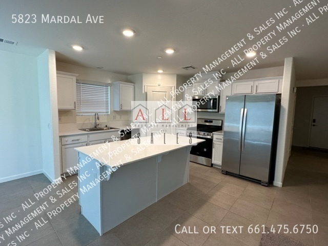 Building Photo - 5823 Mardal Ave