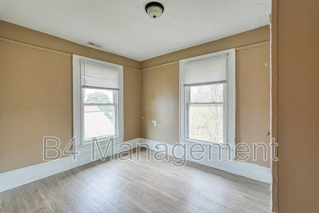 Building Photo - 781 Fulton Ave