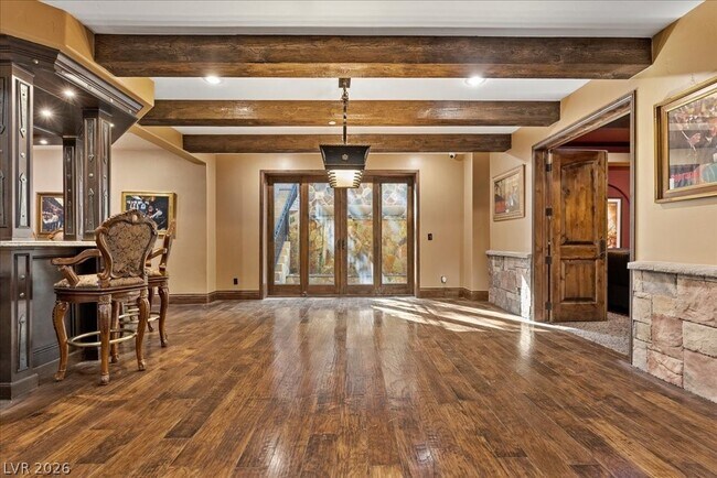 Building Photo - 514 Mandalay Ct