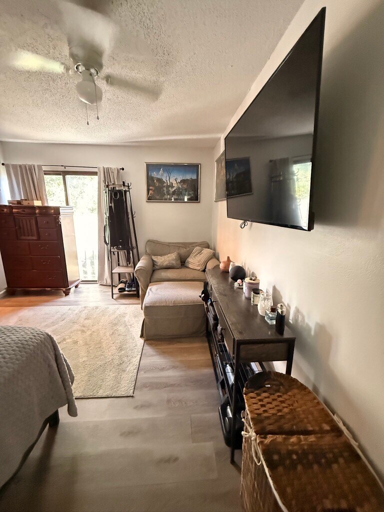 Building Photo - 40 Sheoah Blvd