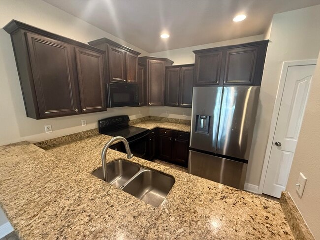 Building Photo - 8868 Brown Pelican Cir