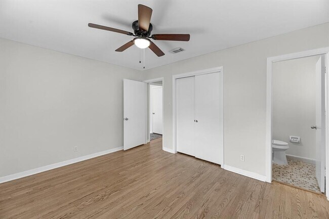 Building Photo - 7150 Carvel Ln