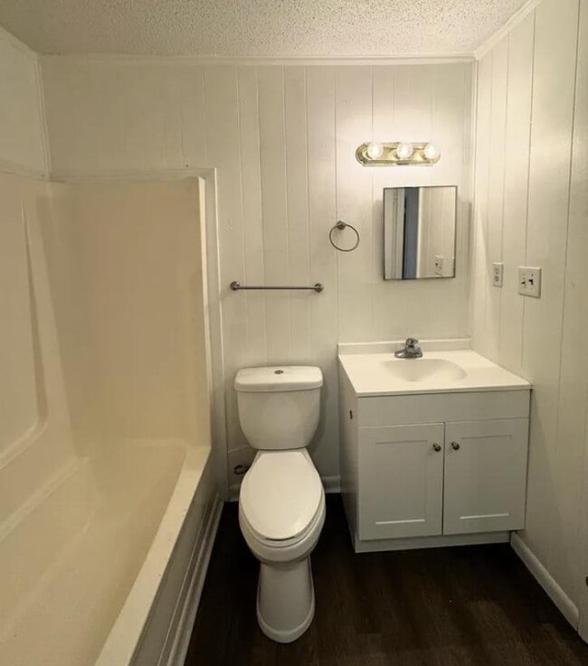 Building Photo - 4101 Mc Vay St SW