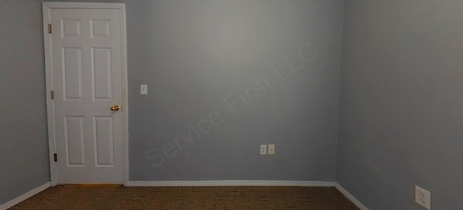 Building Photo - 606 Allison Ln