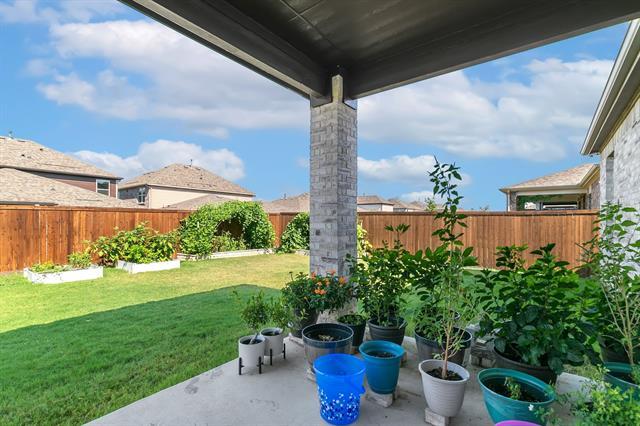 Building Photo - 3739 Keechi Creek Dr