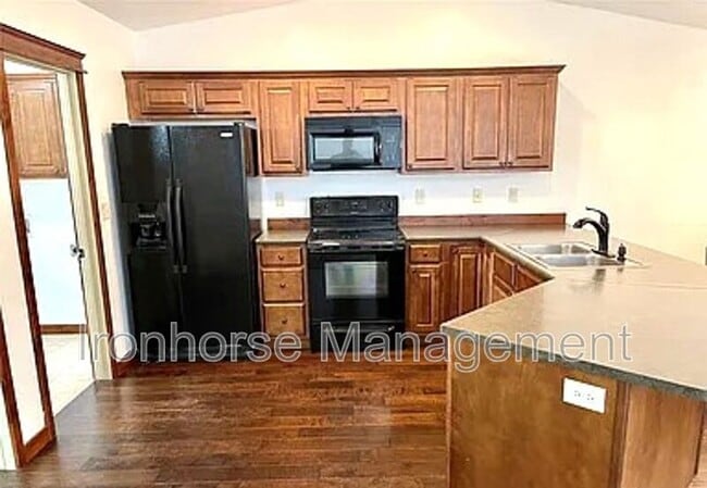 Building Photo - 103 Covey Ct
