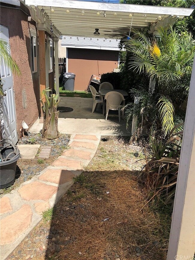 Building Photo - 5890 Gundry Ave