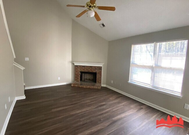 Building Photo - 4355 Annie Mae Cove