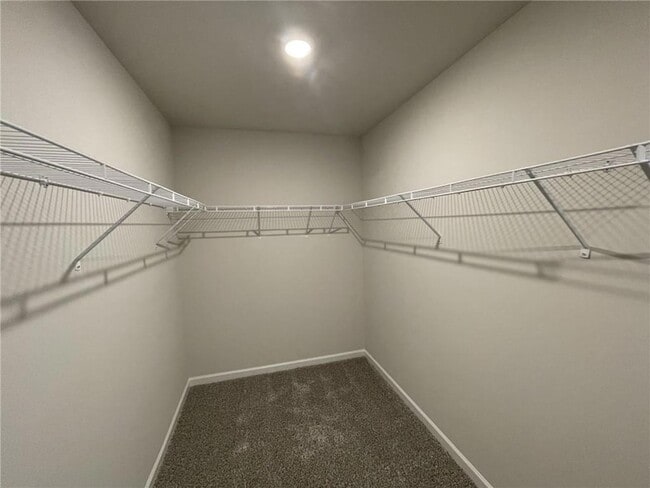 Building Photo - 108 Cedar Ln