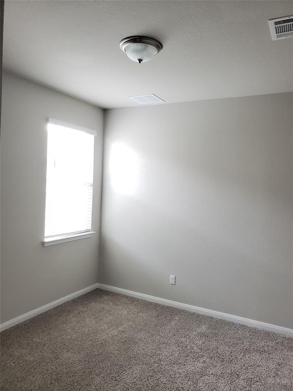 Building Photo - 118 Lullaby Dr