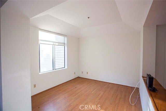 Building Photo - 2563 Plaza del Amo Plz