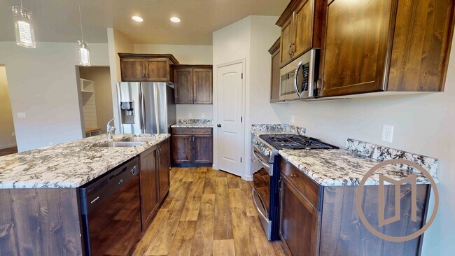 Building Photo - Beautiful home in Little Valley