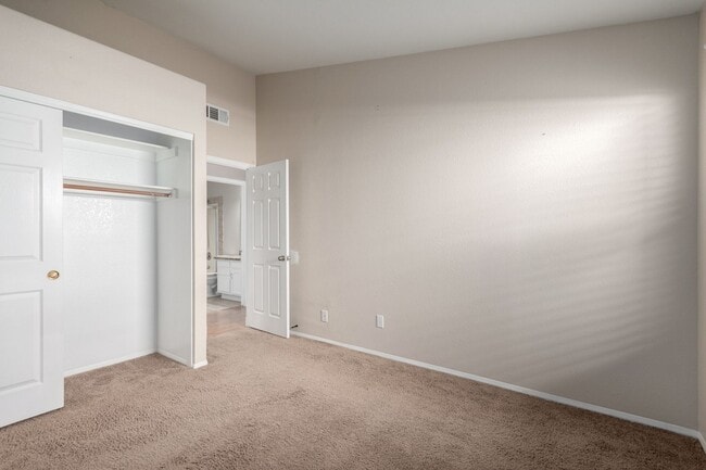 Building Photo - Perfect Ahwatukee Rental