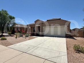 Building Photo - 2455 E Alida Dr
