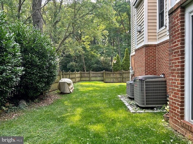 Building Photo - 202 Martins Ln