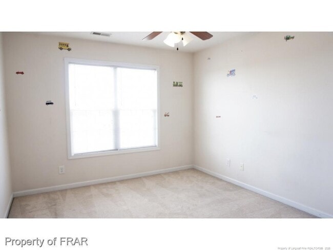 Building Photo - 48 Old Field Loop