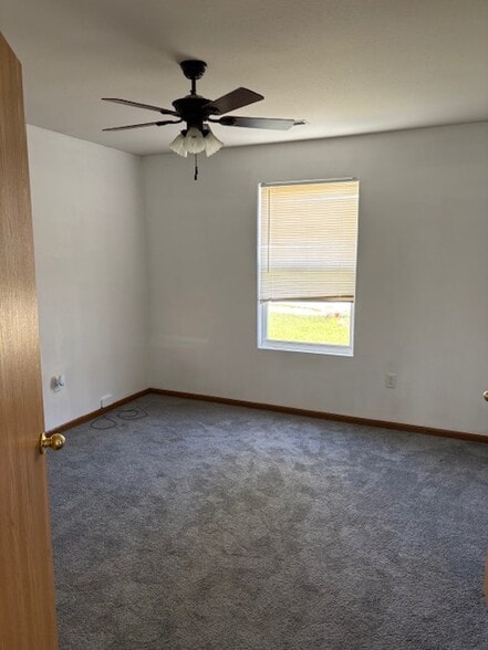 Building Photo - 209 River Laurel Dr