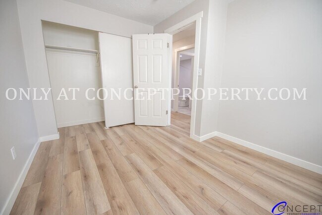 Building Photo - 3733 S 5080 W