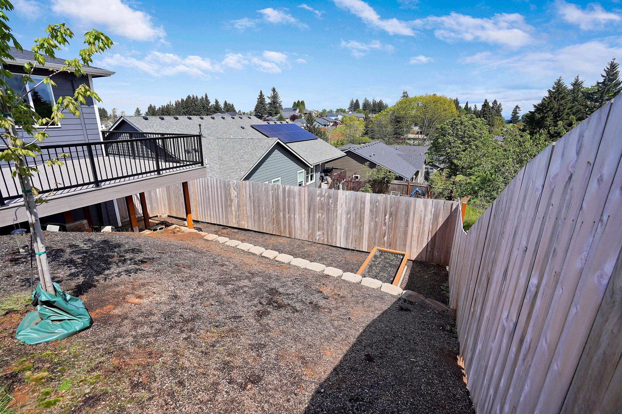 Building Photo - 1132 Thunderbird Ave S