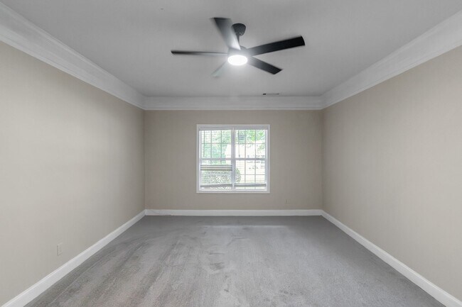 Building Photo - Beautiful 4 Bedrooms + Bonus Room on Nearly 1 Acre in Stockbridge! ?