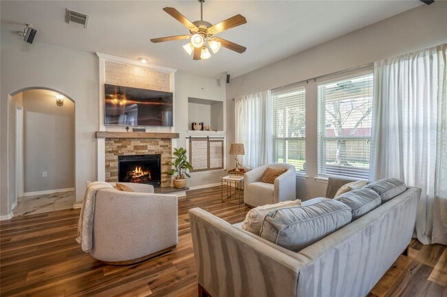 Building Photo - 17603 Fall River Pass Ct