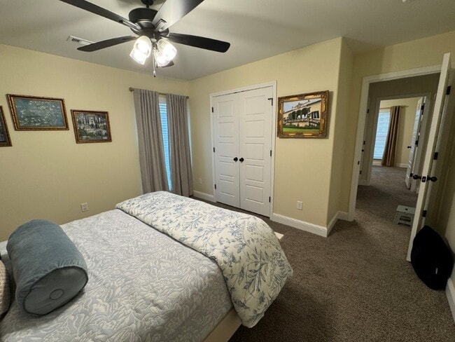 Building Photo - 2415 England Ln