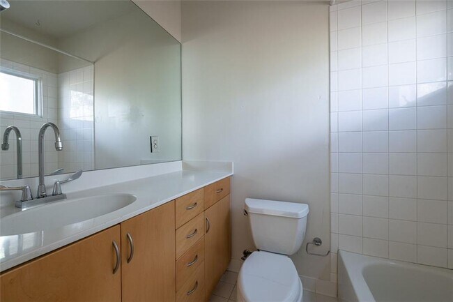 Building Photo - 2463 Field Way