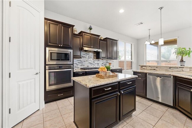 Building Photo - 3804 Carya Dr