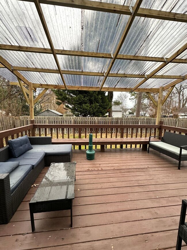 Building Photo - Virginia Beach-Wesleyan Pines Single Famil...