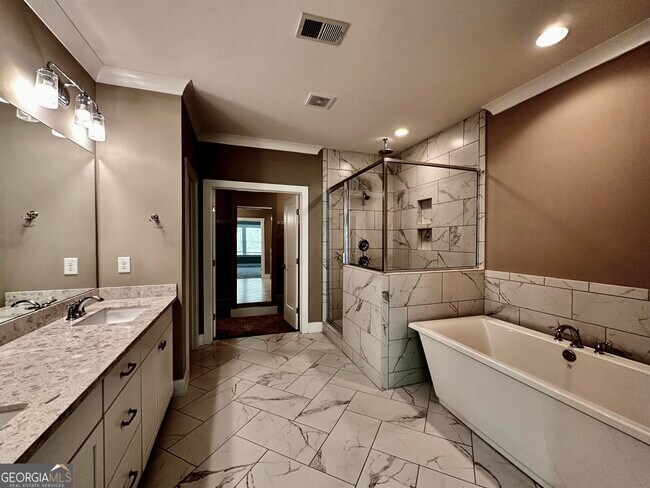 Building Photo - 207 Bellehaven Pl
