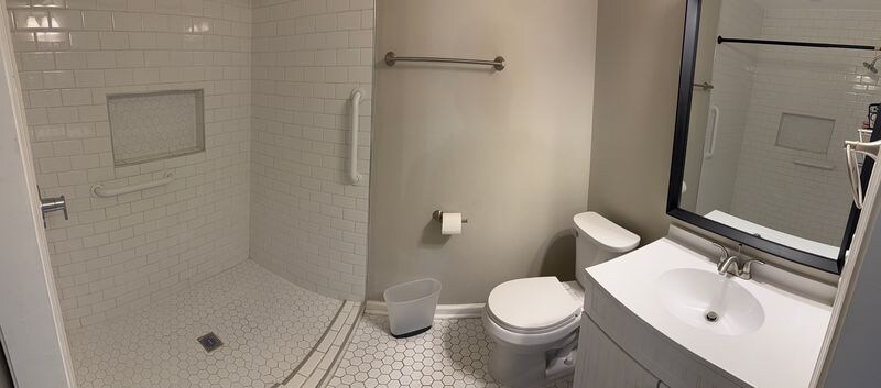 Building Photo - 406 Sheila Blvd