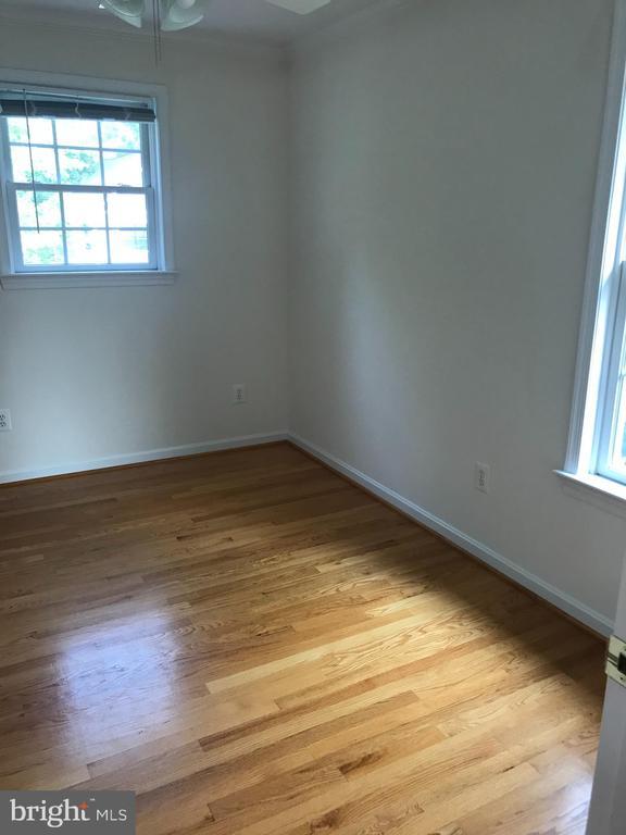 Building Photo - 5654 8th Rd N