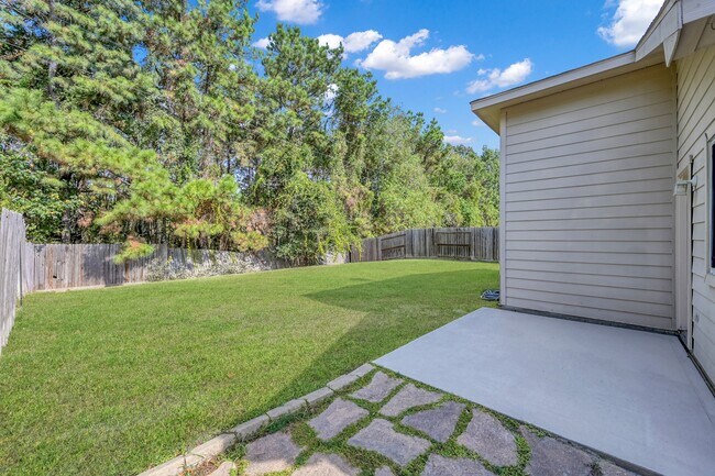 Building Photo - 32111 Willow Creek Park