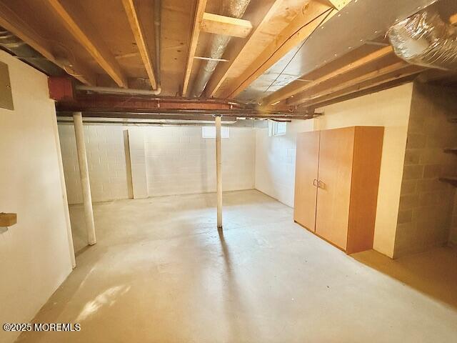Building Photo - 2138 Whitesville Rd