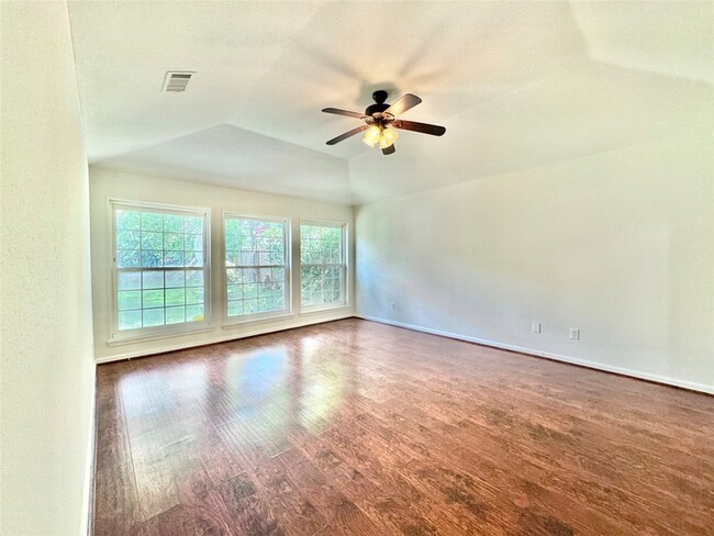 Building Photo - 7914 Oakington Dr