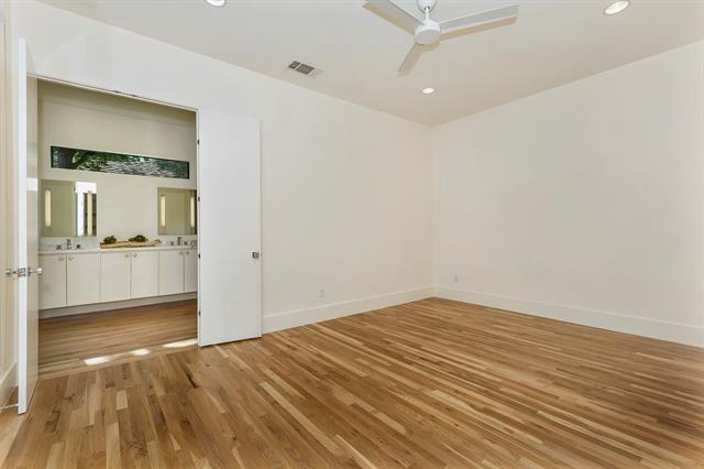 Building Photo - 5946 Desco Dr