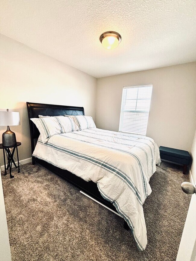 Building Photo - Beautiful and Spacious 4 Bedroom Home / New Construction!