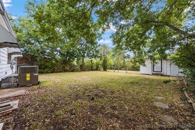 Building Photo - 6836 E King St