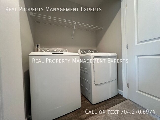 Building Photo - 5232 Austin Knoll Ct