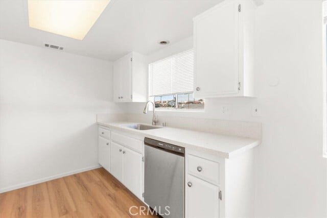 Building Photo - 232 S Ramona Ave