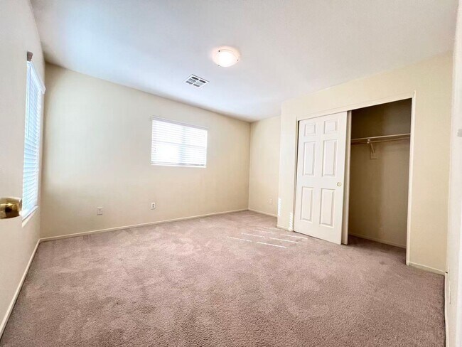 Building Photo - 9044 Partridge Hill St