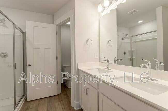 Building Photo - 1508 Rivermeade Dr