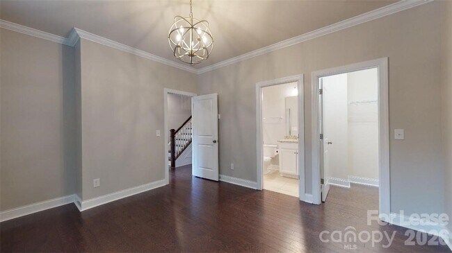 Building Photo - 1220 Madison Towns Ln