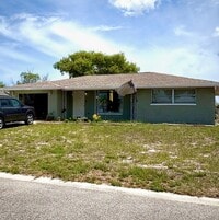 Building Photo - 7827 Monarda Dr