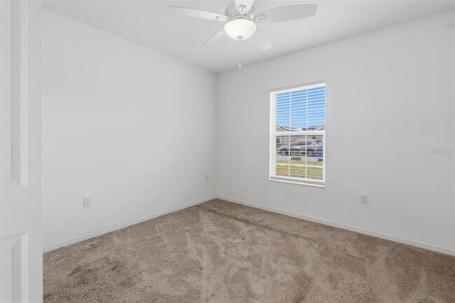 Building Photo - 836 Cambridge Dr