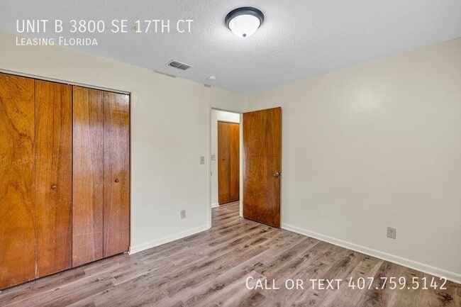 Building Photo - 3800 SE 17th Ct