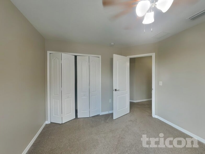 Building Photo - 7302 Lumber Port Dr