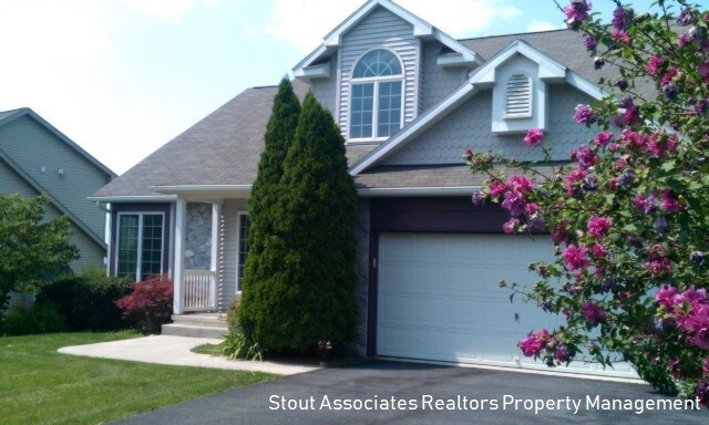 Building Photo - 317 Sycamore Ln