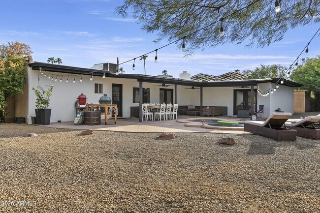 Building Photo - 5734 E Betty Elyse Ln